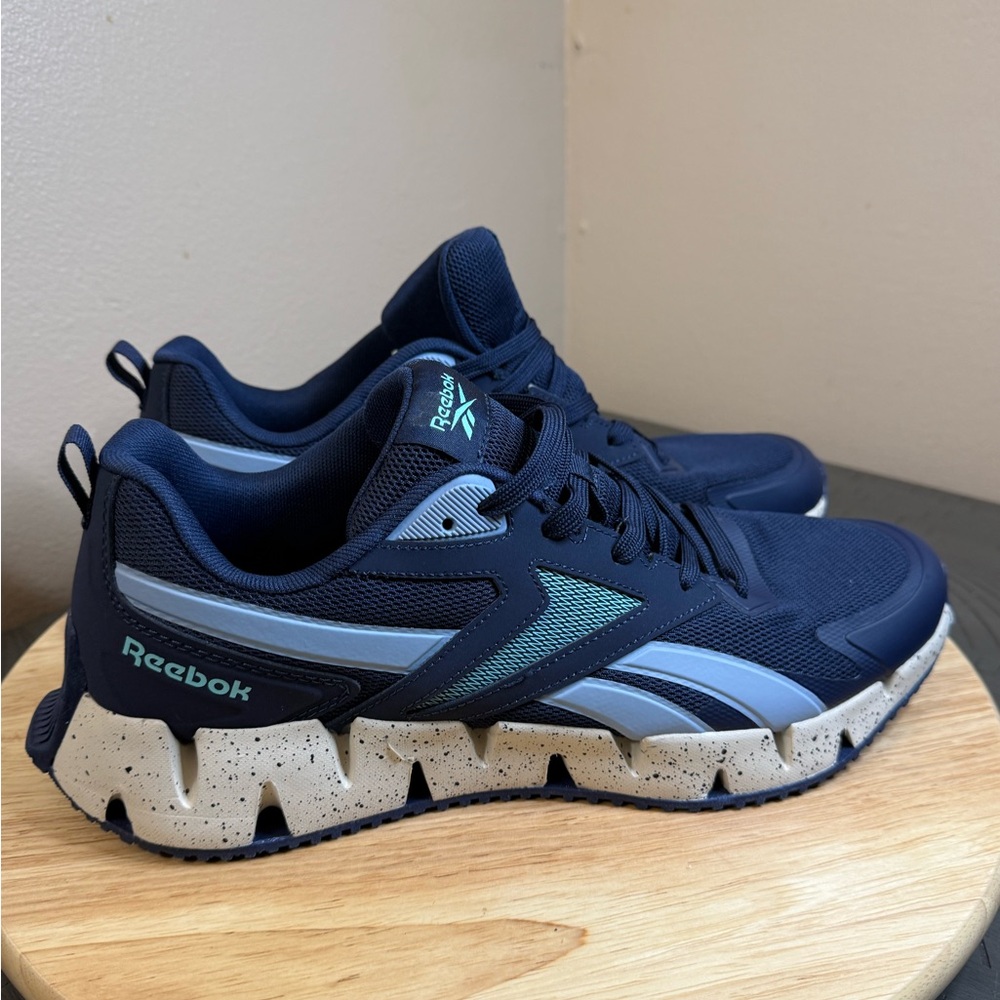 Reebok Men’s Zig Dynamica STR Running Shoes - Picture 3 of 10